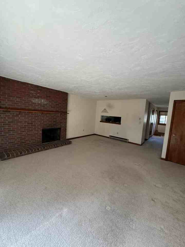 143 Highwood Dr #143 - Photo 3 of 21