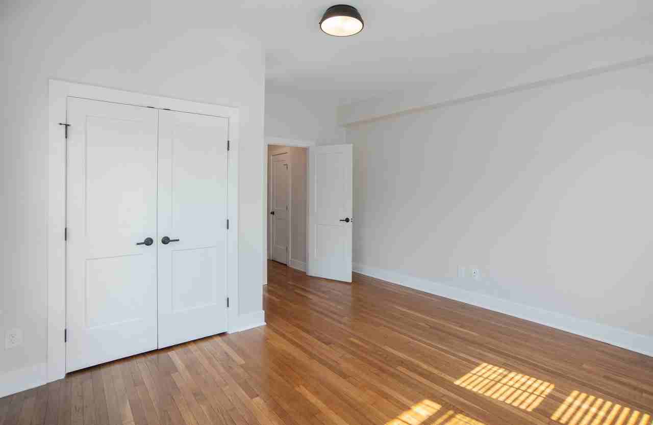 1830 R Apartments - Photo 3 of 22