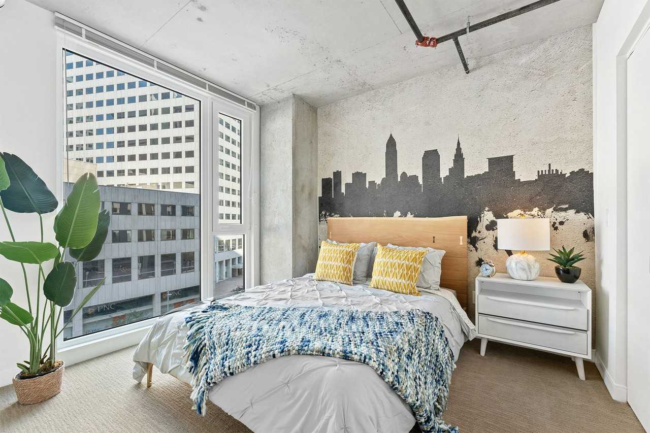 Skyline 776 - Photo 4 of 50