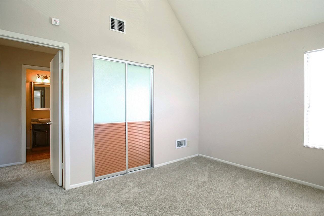 E Oltorf St & S Congress Ave #5-236 - Photo 7 of 13