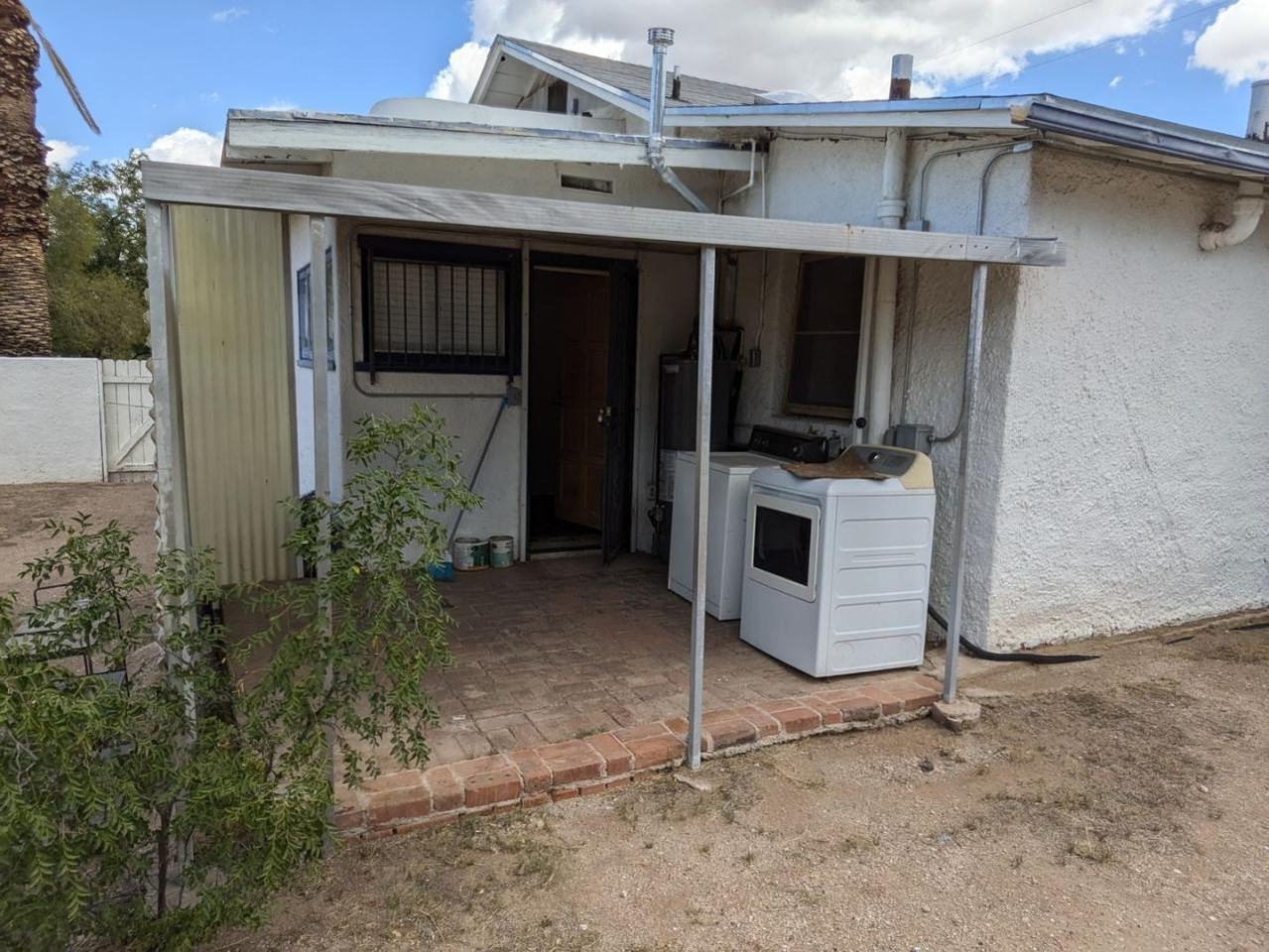 620 East Mabel Street - Photo 3 of 10