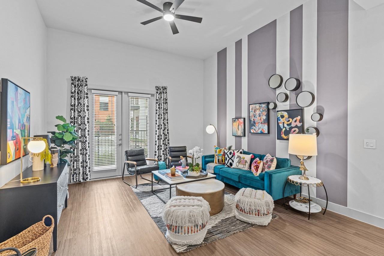 Garnett St & W St Elmo Rd #231 - Photo 2 of 13