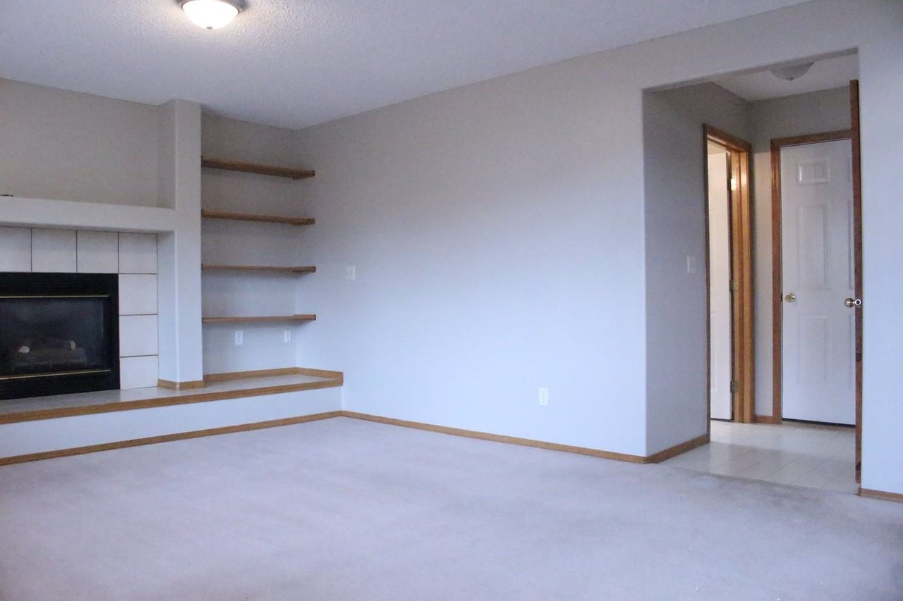 8065 Interlaken Drive - Photo 6 of 27