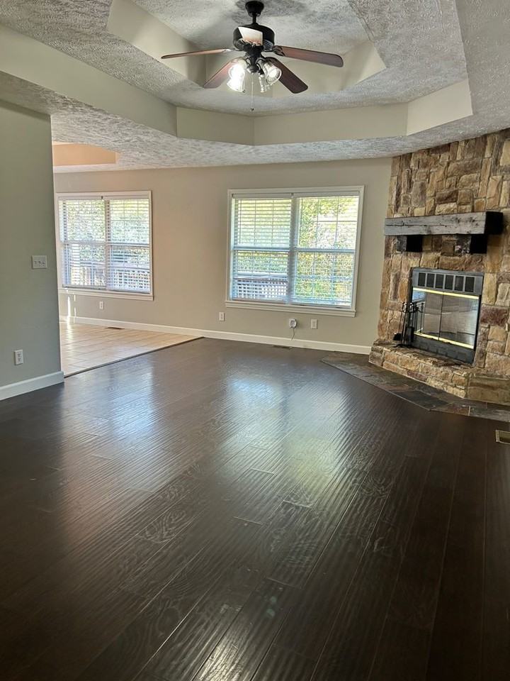 923 Galena Rd - Photo 3 of 25