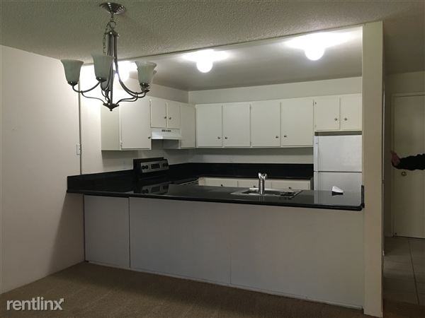 Sixty-01 - Photo 3 of 10