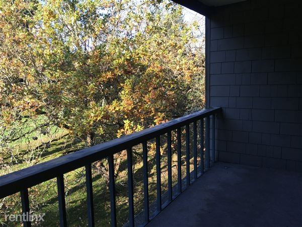 Sixty-01 - Photo 2 of 10