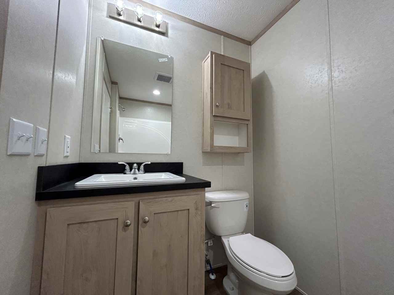 3 Grant St #GR3 - Photo 4 of 9