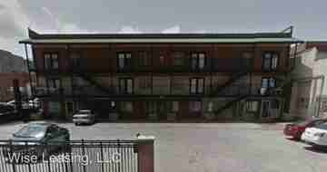 featured image of 424 424 W. McDaniel St., Units 1-2, A-H