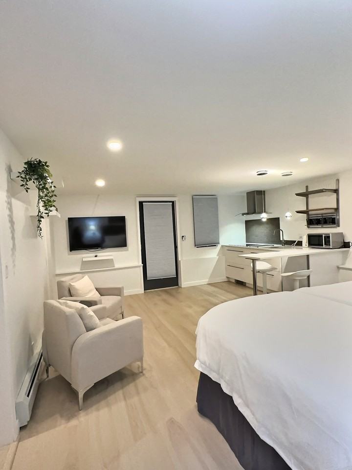 1181 Ridley Drive Room 1 - Photo 3 of 10