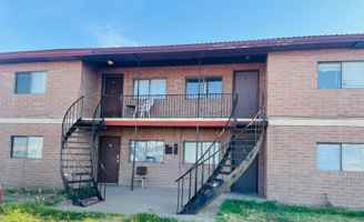 featured image of 1222 W Date St