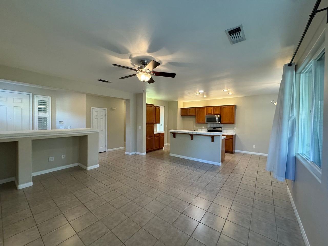 11507 Braemar Ln - Photo 3 of 16