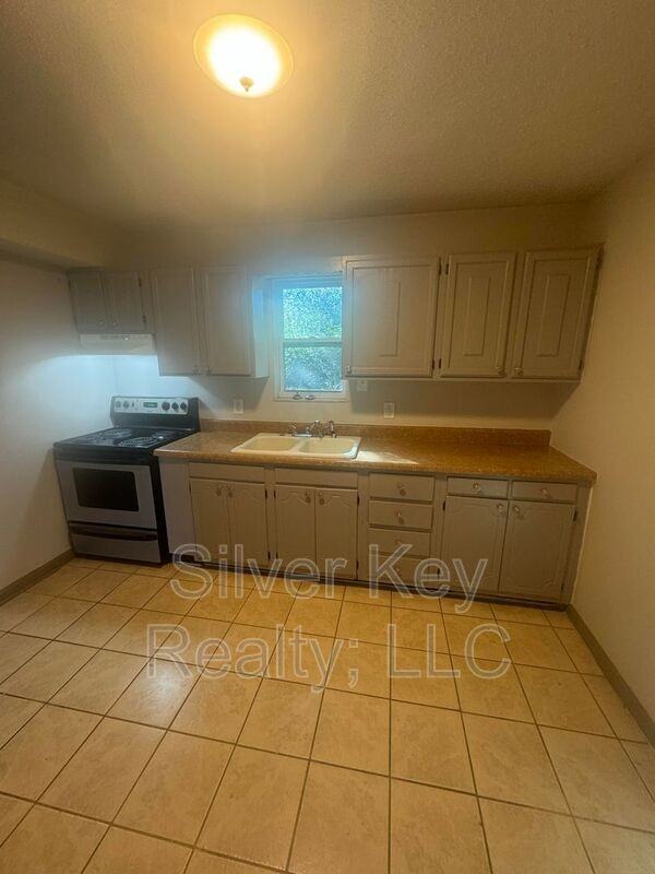 1426 Niles Ferry Rd #2A - Photo 5 of 11