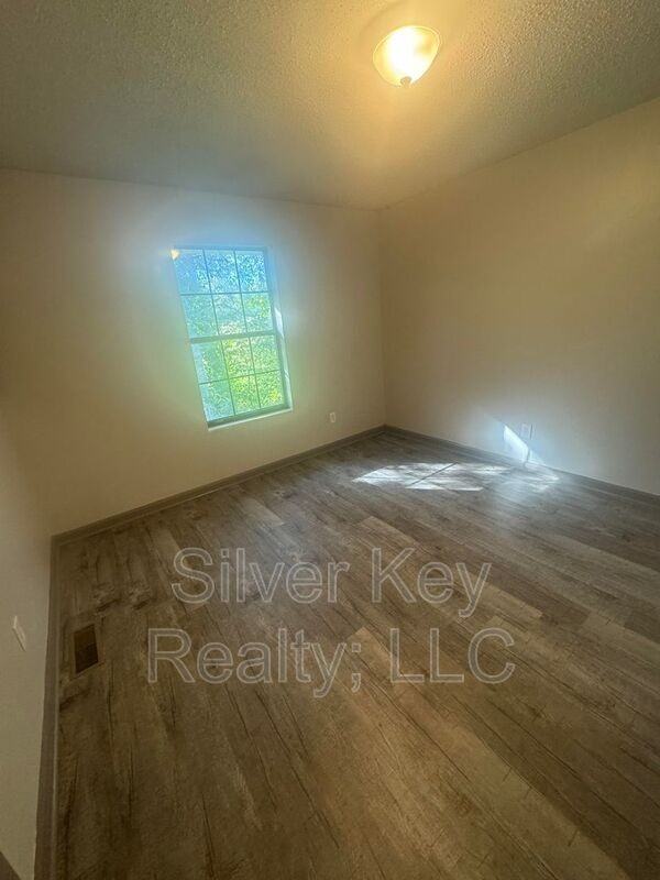 1426 Niles Ferry Rd #2A - Photo 7 of 11