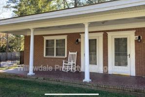 featured image of 301 Sunset Dr #9