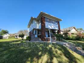 127 Monterey Ave - Photo 1 of 1