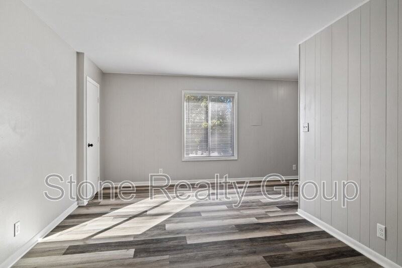 1820 N 6th 1/2 St #23B - Photo 2 of 14