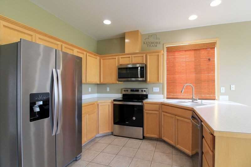 9815 Mustang Dr - Photo 2 of 11