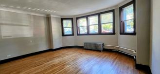 1923 W Belle Plaine Ave #F - Photo 1 of 1