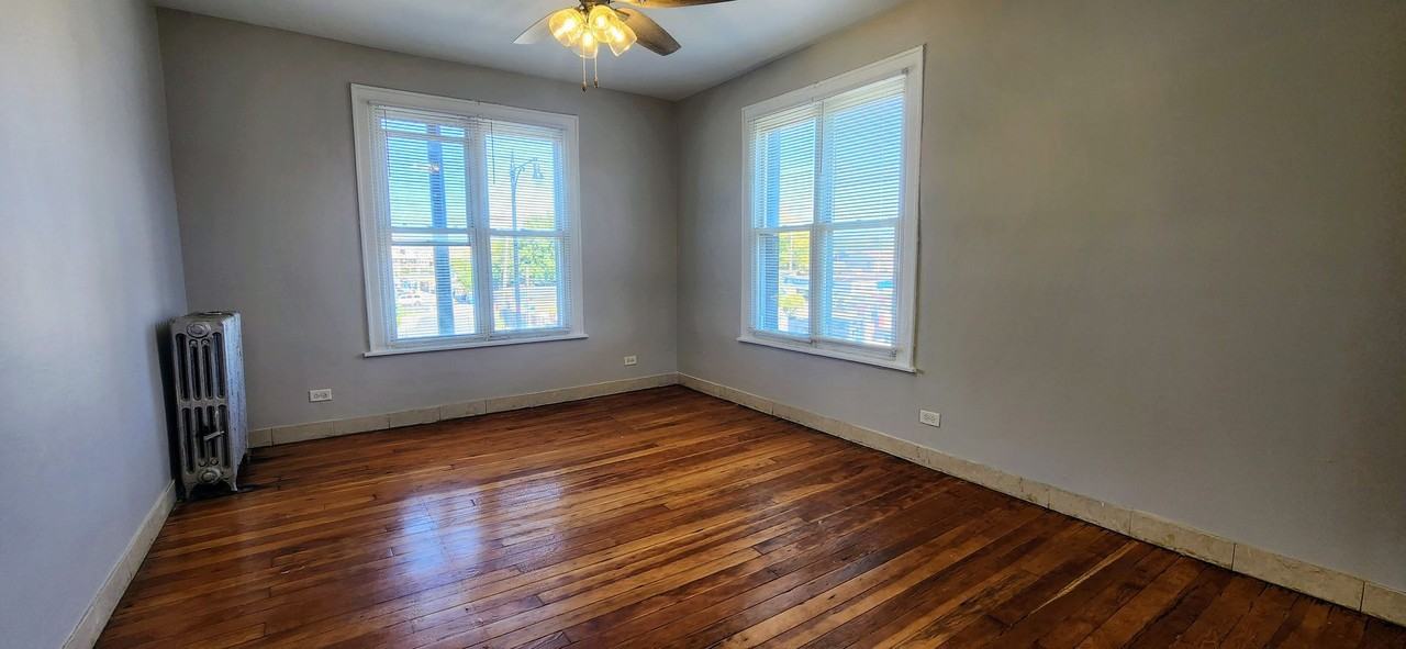 4764 N Virginia Ave #206 - Photo 2 of 10