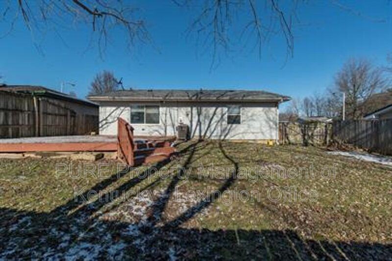 304 Woodcross Pl - Photo 3 of 22