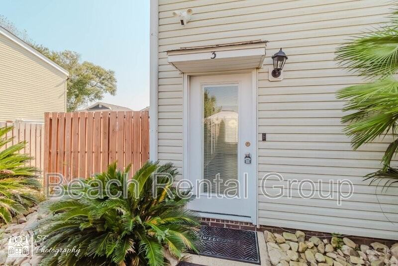 800 9th Ave S #C3 - Photo 2 of 28