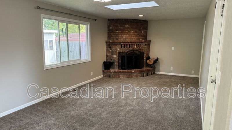 4957 Saddle Horn Ct Se - Photo 3 of 9