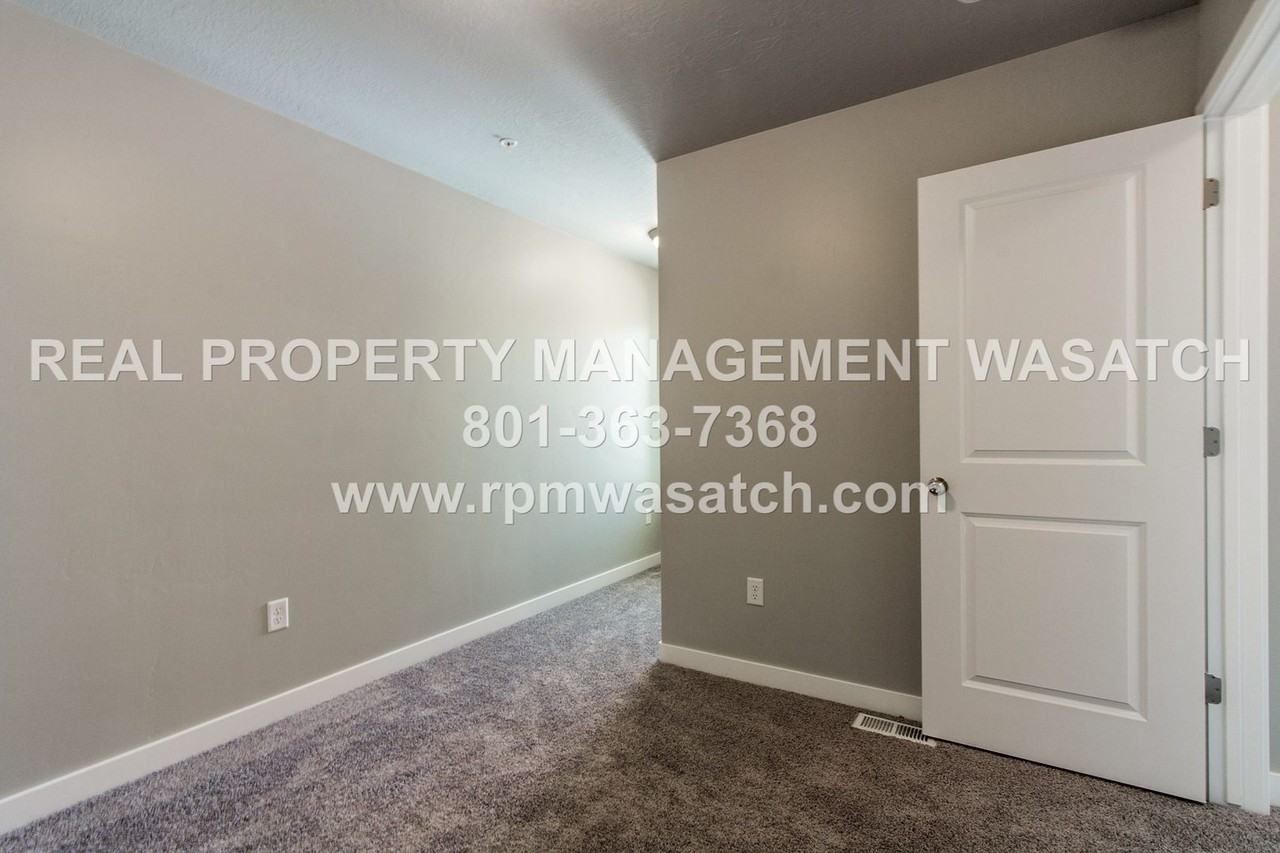 11953 S Forester Peak Pl - Photo 5 of 26