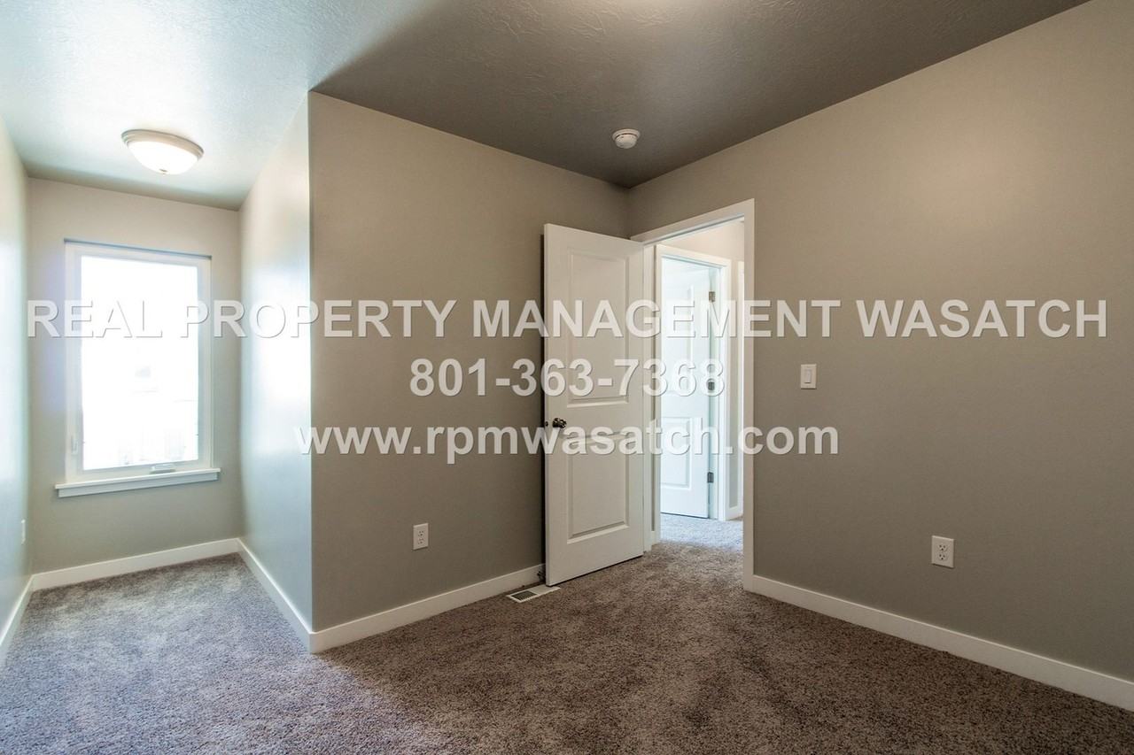 11953 S Forester Peak Pl - Photo 6 of 26