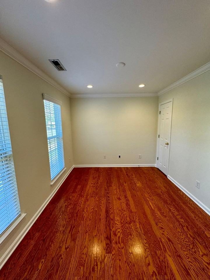 15703 King Louis Ct - Photo 3 of 42