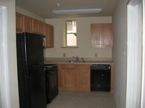 Brentwood Commons-Oakwood - Photo 3 of 17