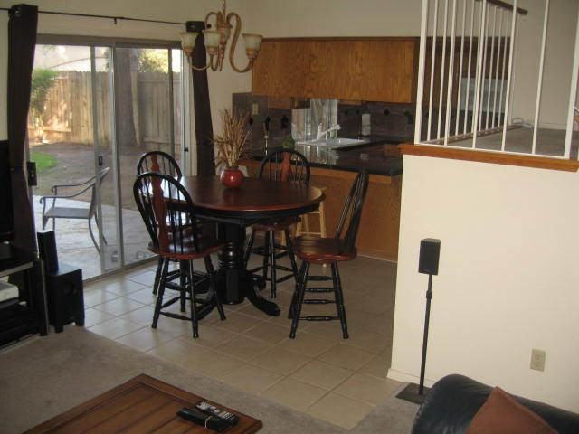 1174 E Goshen Ave - Photo 7 of 25