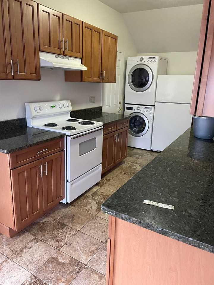 3728 Torrance Dr - Photo 3 of 13