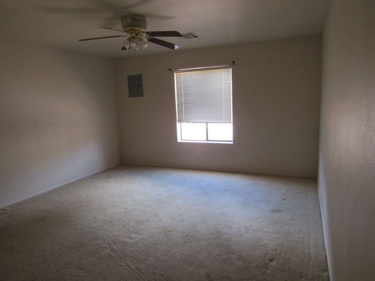 3603 Los Encinos St - Photo 4 of 7