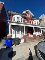 featured image of 409 S Potomac St