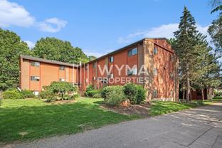 Maple Leaf Apartments - Photo 1 of 1