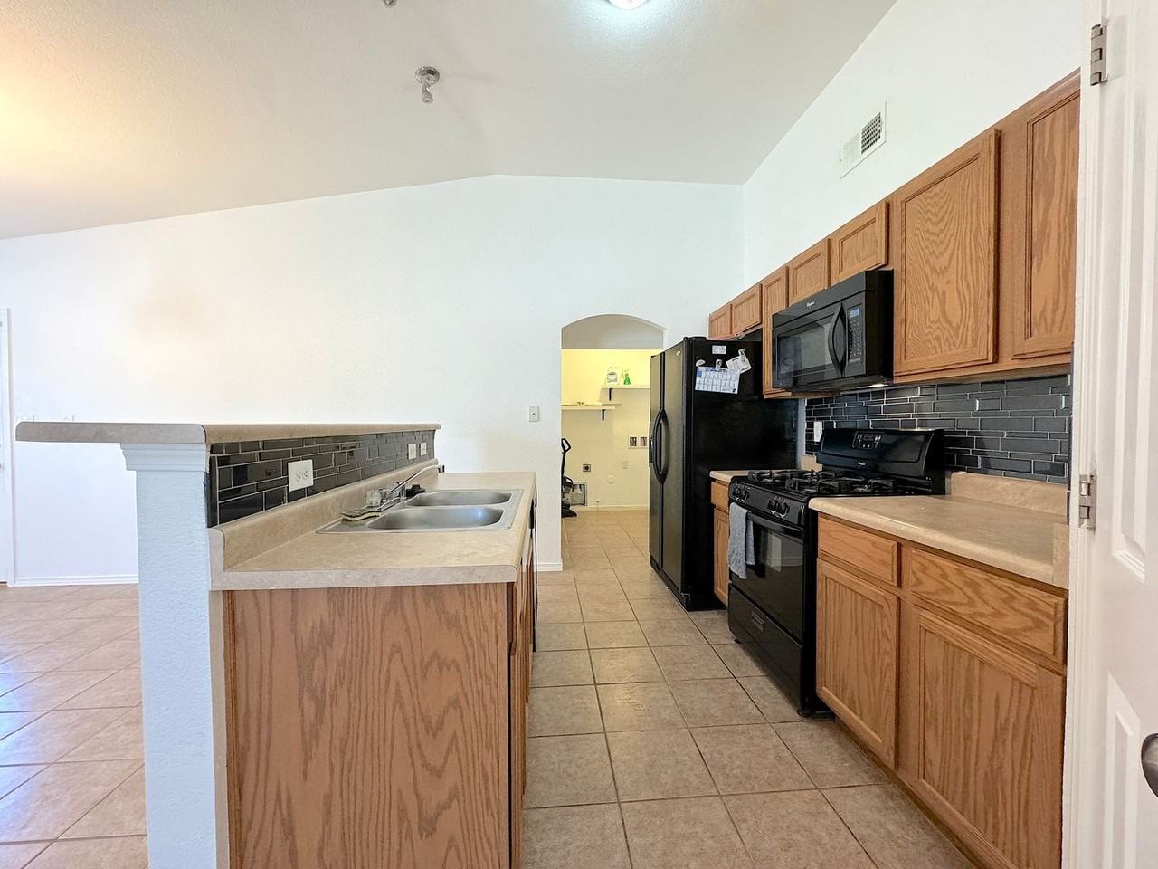 6020 Faust Wardy Ct - Photo 7 of 18