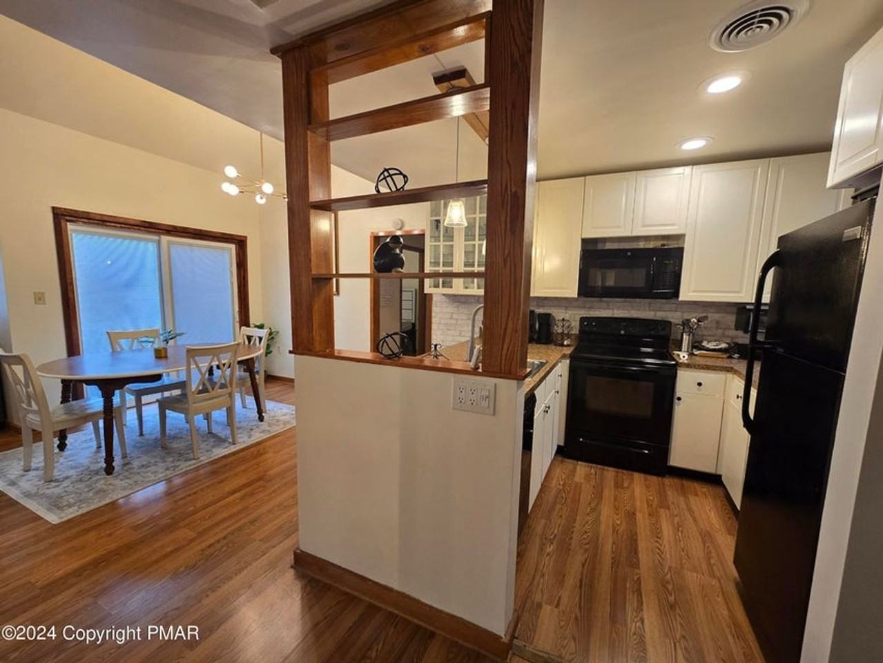 352 Hollow Rd #11 - Photo 4 of 12