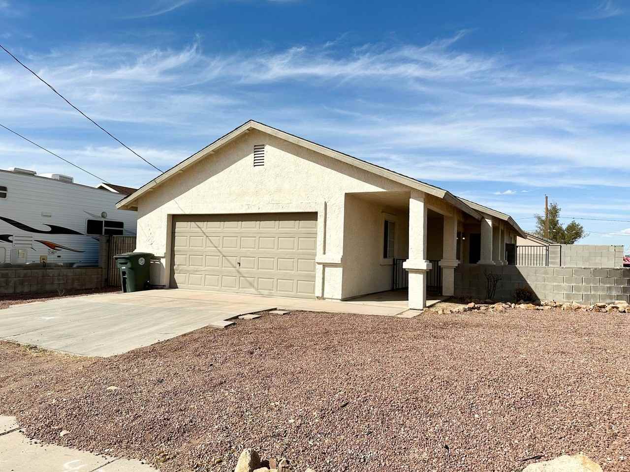 2647 Simms Ave - Photo 2 of 30