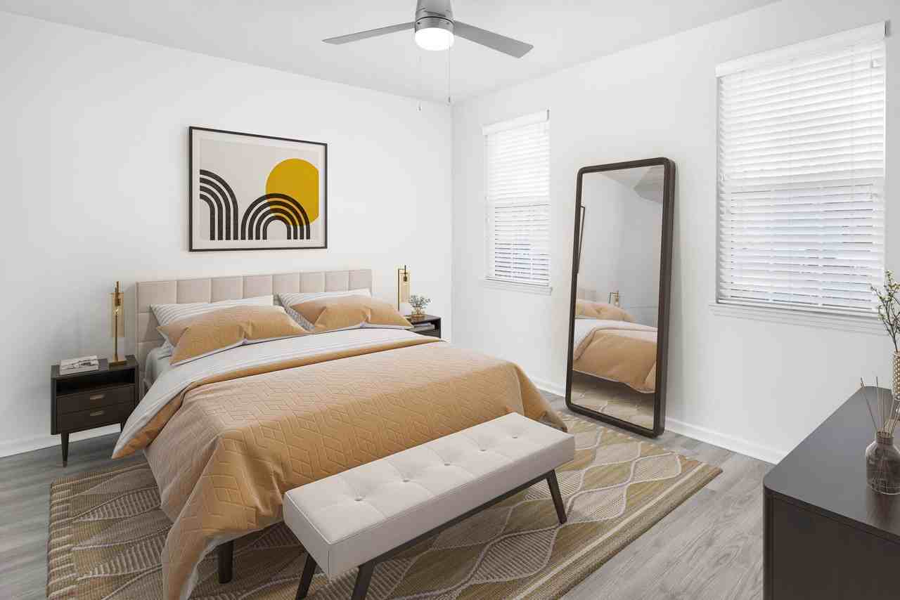 Camden Lavina - Photo 7 of 33