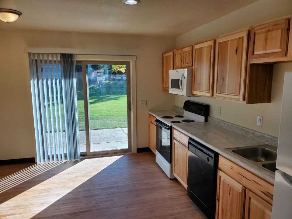 230 Reda Ln - Photo 2 of 8