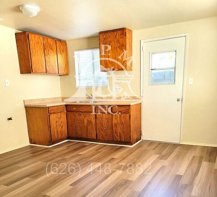 11216 Dodson St - Photo 2 of 7