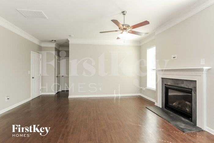 4704 Bryn Athyn Ct - Photo 3 of 15