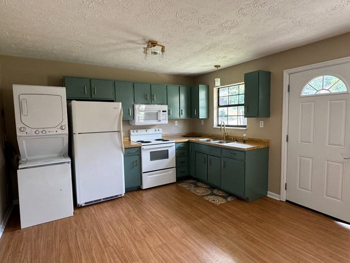 183 Westmoreland St #4 - Photo 2 of 5