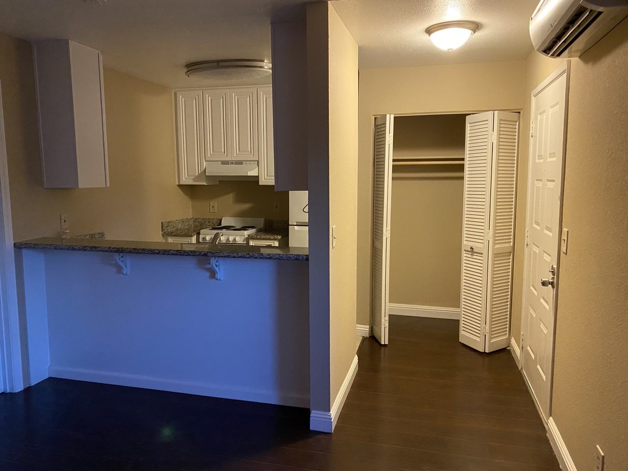 1960 Prince George Dr #0 - Photo 2 of 16