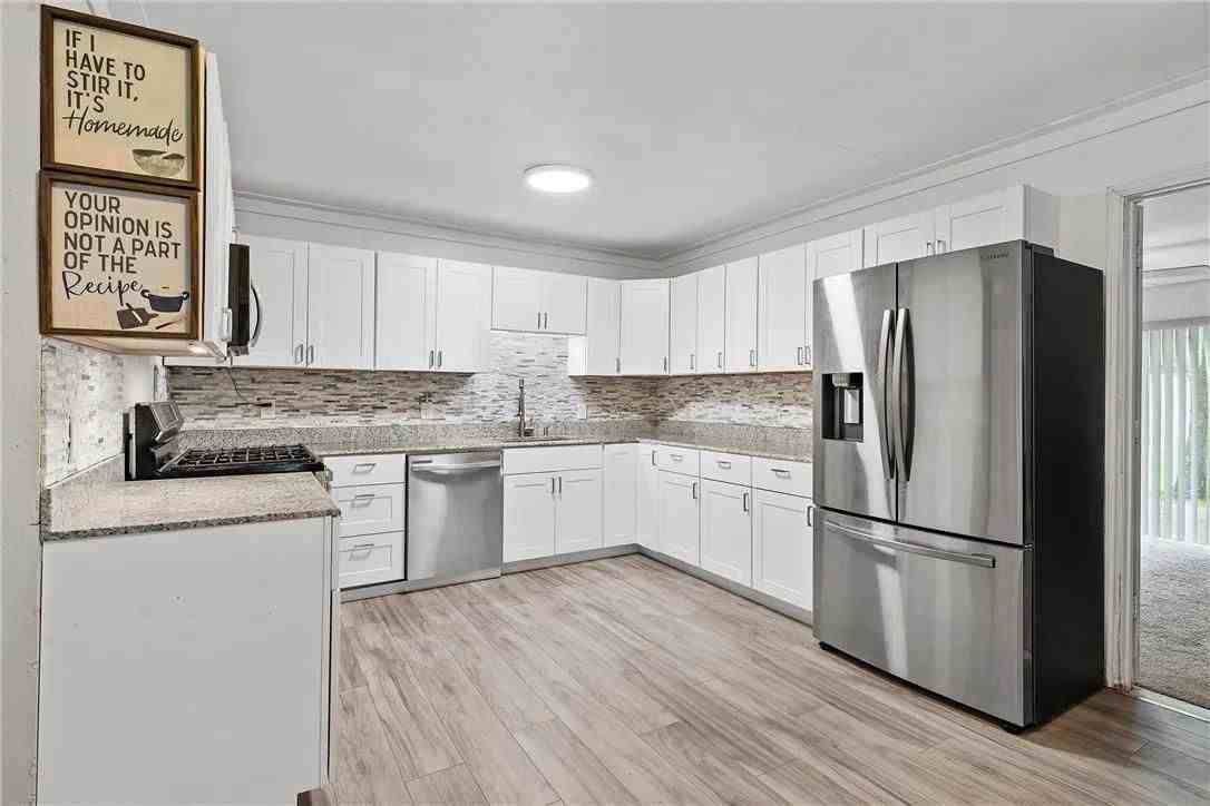 4517 Beverly Drive #NA - Photo 5 of 15