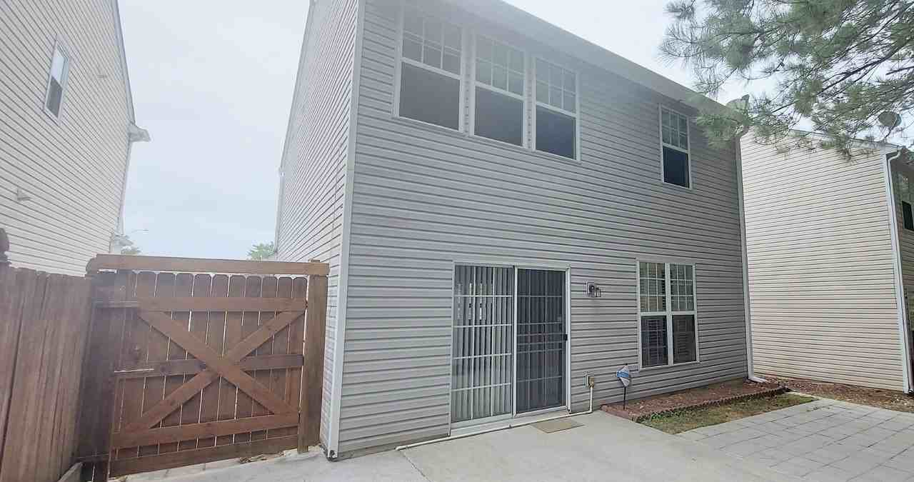 1647 Heyford Cir Nw #NA - Photo 2 of 16