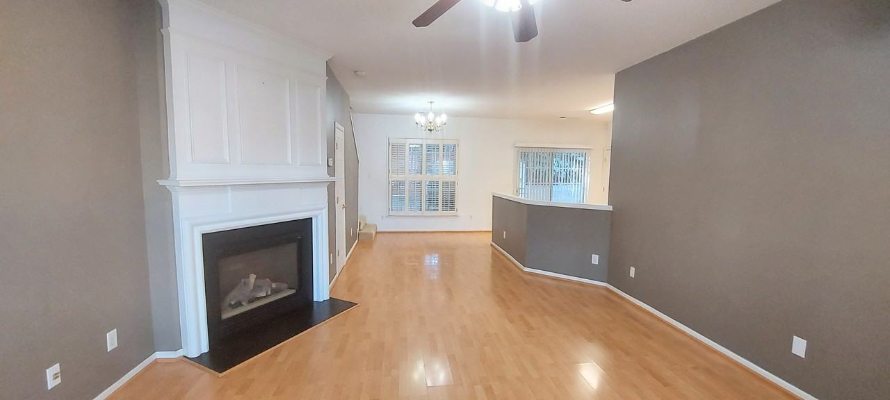 1647 Heyford Cir Nw #NA - Photo 3 of 16