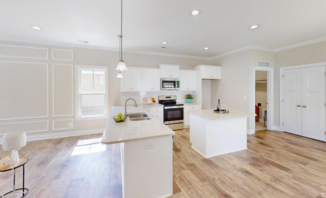 706 S Pollock St #NA - Photo 4 of 20