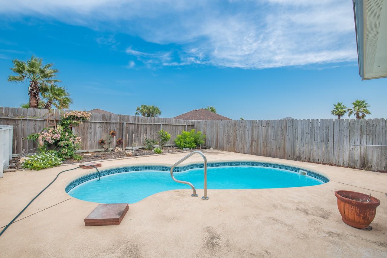 15026 Aquarius St #NA - Photo 4 of 14