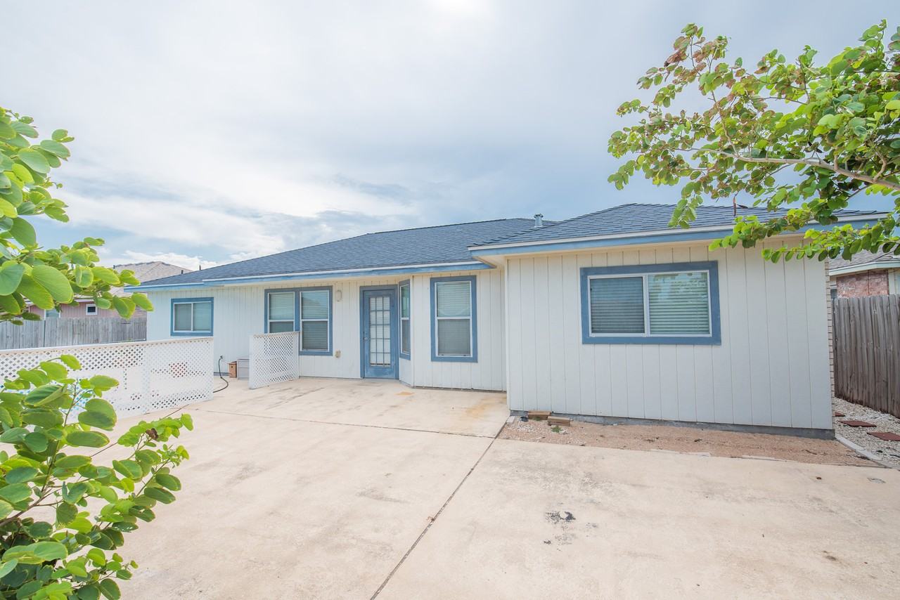 15026 Aquarius St #NA - Photo 5 of 14